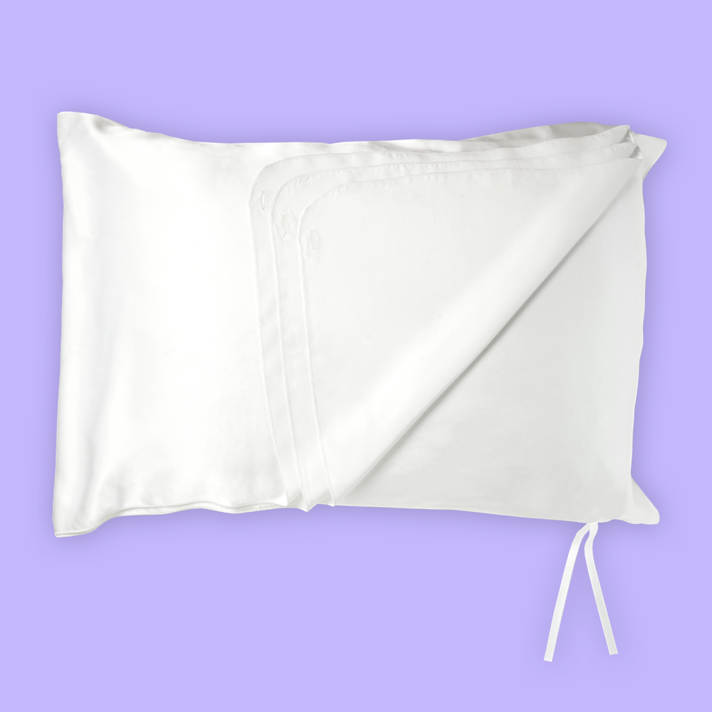 déjà silk pillowcase  the best silk pillowcase for acne-prone skin – déjà  pillowcase